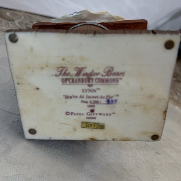 bundle Vintage Charming Bear Figurine collectible Set. from different makers - Picture 5 of 7